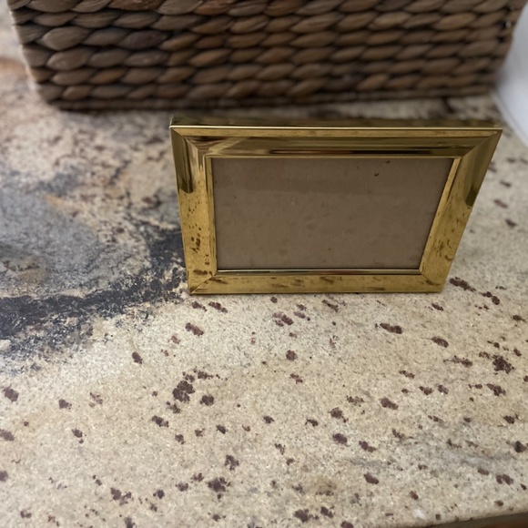 Vintage Brass Picture Frame 4x6 Photo 1980 1990 Very Ralph Lauren Style! - Picture 10 of 10